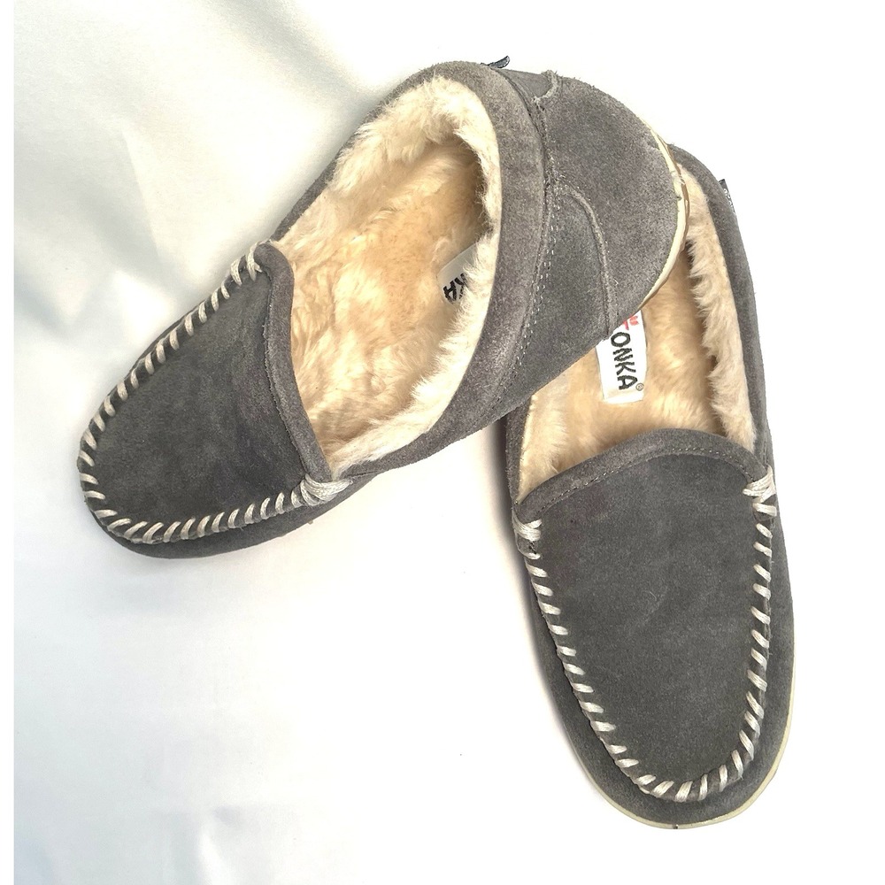 Minnetonka Vivian Slip On Moccasin Loafers Suede Sherpa Lined grey Womens 8